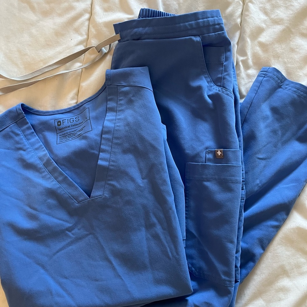 Figs small sets blue and green bundle